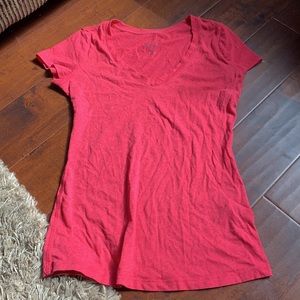 GARAGE v neck t shirt